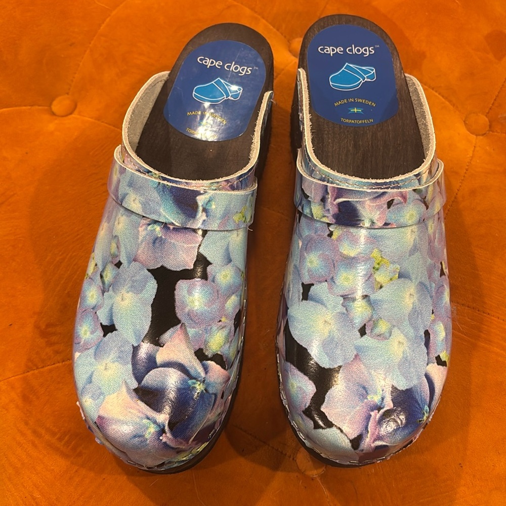 Cape  Clogs blue/pink/green size 37  (6-6.5)  two and three-quarter inch heel